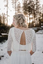 Maybe you would like to learn more about one of these? Okologisch Vegan Wunderschon Elementar Brautkleider Designerin Rike Winterberg Hat Sich Bewusst Fur Nachhaltige B Lassige Brautkleider Brautkleid Brautmode