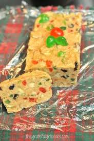 It is a time for family members, close family members, friends without family, but above all for the kids. Icebox Fruitcake Paula Deen