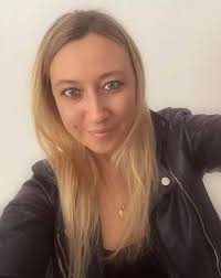 Hello. I am trying to do something fun for my 3 year old grandaughter. I am  trying to put her face onto a mermaids body. The images are coming out  looking older