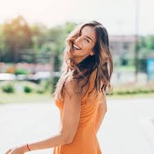 Certaines femmes de 1 m 65 se trouvent bien trop rondes quand elles pèsent 60 kg alors que les marges du poids idéal pour les femmes. Poids De Forme Tout Ce Qu Il Faut Savoir Sur Le Poids De Forme Elle