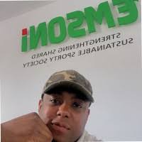 400+ profilů „Adenaike“