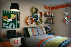 You can add a line of color anywhere on the wall, but placing it where the wall meets the ceiling is a great way to add color without making the space feel busy. Pin On Ali Tan Oda