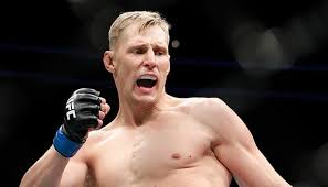 The promotion will once again lean on heavyweights as headliners, but the main event between alistair overeem and alexander volkov should make better. Ufc Fight Night Am 7 2 Mit Overeem Vs Volkov Uhrzeit Fightcard Prognose Wetten
