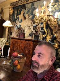 Lambrequin Antiquités