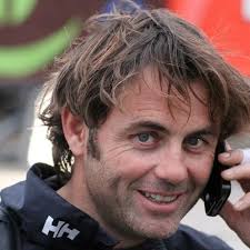 It took a lot of patience for yannick bestaven to be able to take once again the start of his graal, the vendée globe, after an attempt aborted in the bay of biscay in. Yannick Bestaven On Twitter La Lutte Est Rude Http T Co Xds9hyx0yn