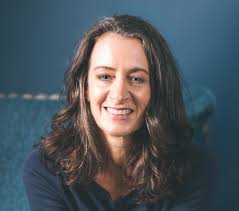 Learn about the Mentors helping entrepreneurs in our program