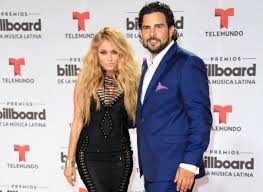 Sus padres son enrique rubio gonzález y la famosa actriz susana dosamantes. Gerardo Bazua Ex De Paulina Rubio Gano El Juicio Por La Paternidad De Su Hijo