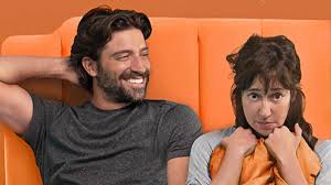 In the comedy/drama series 100 dias para enamorarnos, three friends decide to shake up their marriages and step away to find new and exciting romantic adventures. 100 Dias Para Enamorarnos Quienes Son Los Actores Y Donde Aparecieron Antes Telenovelas De Netflix Video Nnda Nnlt Cheka Peru21