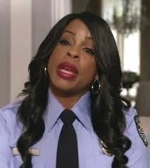 Denise Hemphill's Instagram, Twitter & Facebook