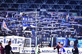 Acestia au reusit performante de neegalat in anii '80 pentru craiova, pe plan european si totodata au dat jucatori numerosi care au alcatuit cheletul echipei nationale pe mai. Csu Craiova Stiri Live Transferuri Achizitii Lista Cu Jucatorii Activi Si Foste Vedete