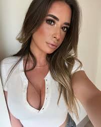 cat clark🤍 (@cat_clark) • Instagram photos and videos