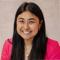 Taryn Kimura's Instagram, Twitter & Facebook