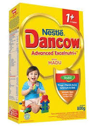 Bagi kamu yang minder karena memiliki badan yang ceking dan ingin menggemukkan badan secara sehat dan alami, kamu bisa mencoba meminum susu dancow untuk dewasa demi mewujudkan keinginan kamu tersebut. Berat Badan Si Kecil Susah Naik Yuk Moms Coba 4 Susu Formula Ini Untuk Anak 1