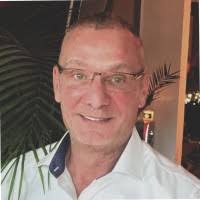 1900+ "Stucky" profiles