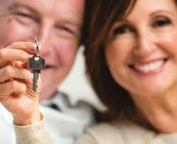 Donna Agar's Instagram, Twitter & Facebook