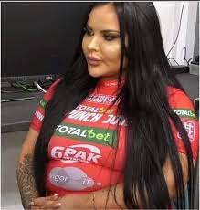 Chociaż ciężko w to uwierzyć, esmeralda godlewska, znana z kompromitowania się w internecie i bójki w. Godlewskie Znaleziska I Wpisy O Godlewskie W Wykop Pl