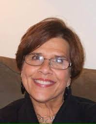 Suzanne Meadows's Instagram, Twitter & Facebook