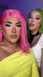 Cosmo Und Wanda Makeup