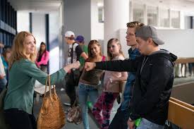 Cheyenne pahde was born on october 4, 1994 in munich, bavaria. Fack Ju Gohte Dvd Blu Ray Oder Vod Leihen Videobuster De