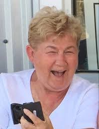 Robin Keyser's Instagram, Twitter & Facebook