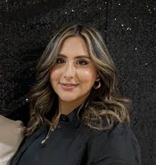 Kelly Ferdinand's Instagram, Twitter & Facebook