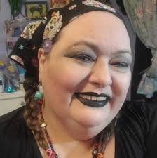 Went to watch Dungeons and Dragons : Honor Among Thieves yesterday. The  cinema had TableMinis to run some miniature painting workshops and very  short D&D sessions. My family tried a 15 min