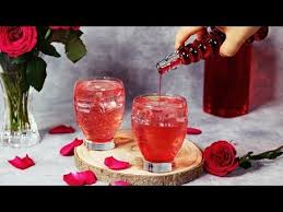 Rosensirup Ganz Einfach Selber Machen Rosensirup Rezept Rose Syrup Recipe Rose Syrup Drink Youtube Rosensirup Rosen Sirup Sirup