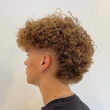 Men S Hair Haircuts Fade Haircuts Short Medium Long Buzzed Side Part Long Top Short Sides Hai Men Haircut Curly Hair Curly Hair Tips Mullet Hairstyle
