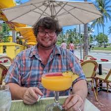 Kyle Roof (@kylebot1997)