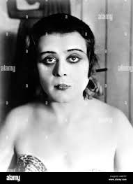 CLEOPATRA, Theda Bara, 1917, ©Fox Film Corporation, TM & Copyright/courtesy  Everett Collection Stock Photo