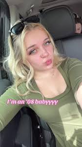 Alexis Jo (@alexis.westfall)