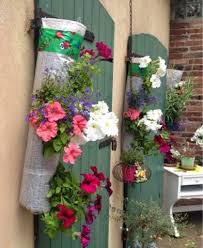Schnittchen S Welt Blumenampeln Mal Anders Blumen Ampel Blumenampeln Pflanztasche