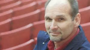 David Montford's Instagram, Twitter & Facebook