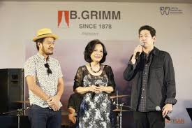เศรษฐา ศิระฉายา ต้อย เศรษฐา เศร้า เพื่อนร่วมวงอย่าง อู๊ด สิทธิพร เสียชีวิตกะทันหัน ยืนยันมีคอนเสิร์ต 50 ปี the impossible แน่นอน. à¹€à¸¨à¸£à¸©à¸à¸² à¸¨ à¸£à¸°à¸‰à¸²à¸¢à¸² à¸£à¸§à¸¡à¸‚ à¸²à¸§à¸— à¹€à¸ à¸¢à¸§à¸‚ à¸­à¸‡à¸ à¸š à¹€à¸¨à¸£à¸©à¸à¸² à¸¨ à¸£à¸°à¸‰à¸²à¸¢à¸²