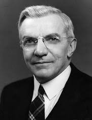 TOP 5 QUOTES BY HENRY CLARENCE THIESSEN