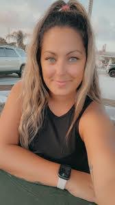 Diane Denton's Instagram, Twitter & Facebook