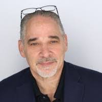 Steven Glidden's Instagram, Twitter & Facebook