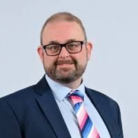 60+ "Andrew Trimble" profiles