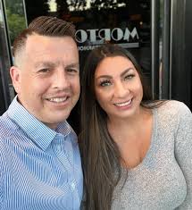 Amanda Ponce's Instagram, Twitter & Facebook