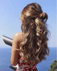 Meaning after you can effortlessly glide through that section, move up higher on the hair shaft. How To Wear Hair Extensions 30 Effortless Hairstyles Hairstyle On Point Long Hair Extensions Effortless Hairstyles Hair Styles