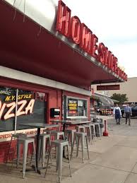 Home Slice Pizza In Austin Tx Pizza Slice Ny Style Pizza Cool Restaurant