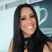 Janice Quinones's Instagram, Twitter & Facebook