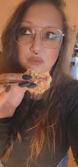 Italian style butter cookies with sprinkles in town?