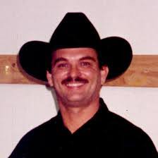 Randy Earl's Instagram, Twitter & Facebook