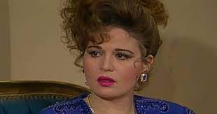 يتناول المسلسل شخصية ربيع الحسيني الذي يقوم بدوره يحيى الفخراني المحامي الشهير الذي يواجه اختبارات عديدة ما بين قيمه و مبادئه و ما بين الثراء من أجل تأمين مستقبل أبنائه من خلال صراع عنيف بين حبه لزوجته سناء الأنصاري (فادية عبد الغني) و ناهد الوكيل (إلهام شاهين) حتى يجد نفسه. Ø£Ø¨Ø±Ø²Ù‡Ù… Ø²Ù‡Ø±Ø© Ø¨Ù†Øª Ø³Ù„ÙŠÙ…Ø§Ù† ØºØ§Ù†Ù… Ø£Ø¯ÙˆØ§Ø± Ù„Ø§ Øª Ù†Ø³Ù‰ Ù„Ù€ Ø¥Ù„Ù‡Ø§Ù… Ø´Ø§Ù‡ÙŠÙ† Ù…Ù†ÙˆØ¹Ø§Øª