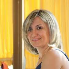 dora esposito (@DoraRibelle)