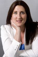 Debra Barr's Instagram, Twitter & Facebook