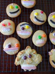 Funny Face Biscuits Recipe Cookie Recipes For Kids Biscuit Recipe Kids Meals
