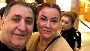 Vali vijelie este unul dintre cei mai iubiți interpreți de muzică lăutărească, însă artistul este și un tată fericit. Cum AratÄƒ Carmen Rusu SoÈ›ia Lui Vali Vijelie Cei Doi Au ImpreunÄƒ Doi Copii