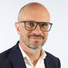 Many thanks to Meriem Jabnoun, Sanford Browne and all the team L'Oréal  China for their welcome!!! #Tongji #MBA